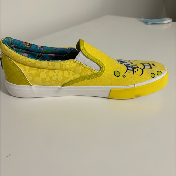 SpongeBob SquarePants Men’s Slip-On Shoes - Pink and Yellow - Picture 9 of 14